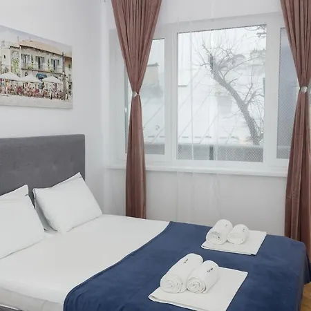 Casa Del Sol ~ Beautiful 2bd Flat In The Centre דירה *